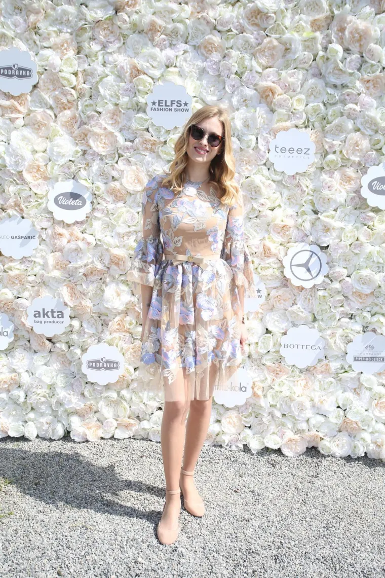 Od pop hitova do ljubavi s tajanstvenim odvjetnikom: Ovako je Domenica izgledala na početku karijere