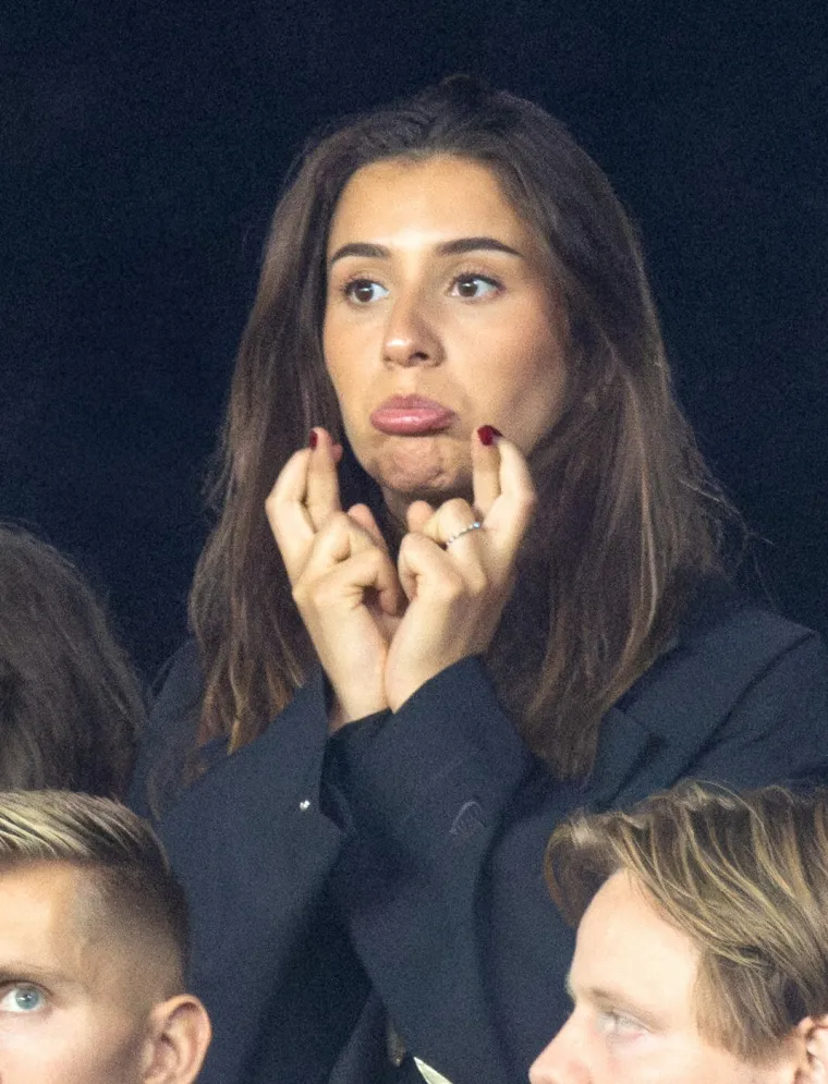 Tko je tajanstvena ljepotica uz Haalanda? Ona je glavni 'krivac' za njegov uspjeh