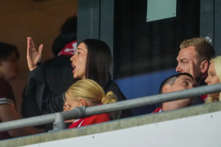 Tko je tajanstvena ljepotica uz Haalanda? Ona je glavni 'krivac' za njegov uspjeh