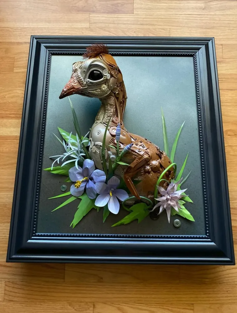 Od smeća izrađuje umjetnička djela koja oduzimaju dah: Nevjerojatno što je sve stvorila svojim rukama