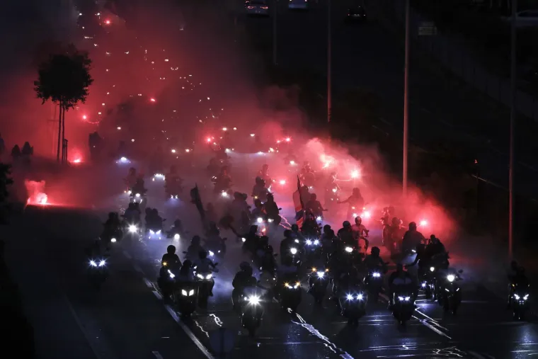 Nemoš' ti to razumit: Torcida napravila spektakl uoči derbija