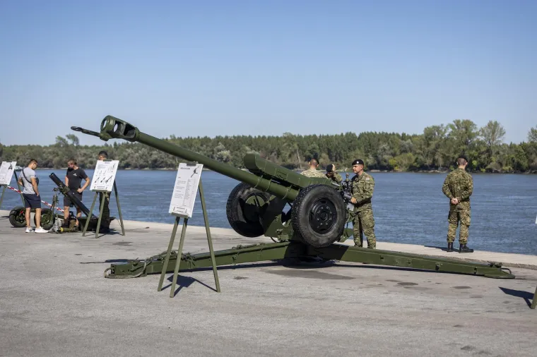 Rafalei grmili iznad Vukovara: Hrvatska vojska pokazala čime raspolaže