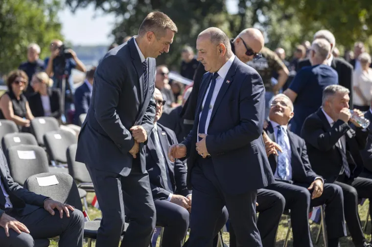 Rafalei grmili iznad Vukovara: Hrvatska vojska pokazala čime raspolaže