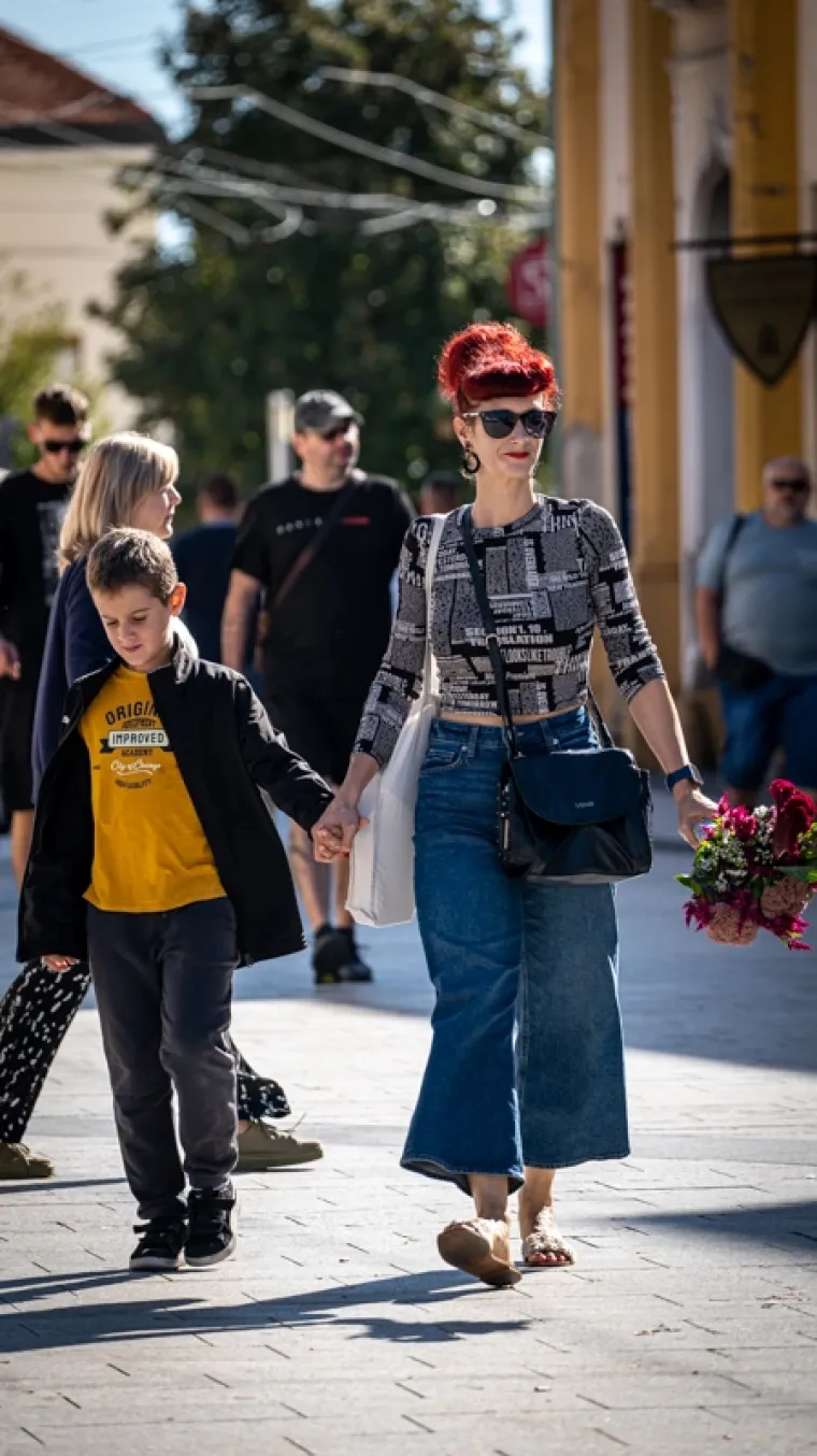 Nema tko se nije zagledao u gospođu s košuljom leopard uzorka: Čakovec ovih dana vrvi bojama