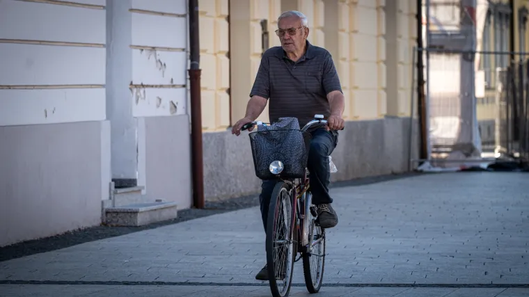 Nema tko se nije zagledao u gospođu s ko&scaron;uljom leopard uzorka: Čakovec ovih dana vrvi bojama
