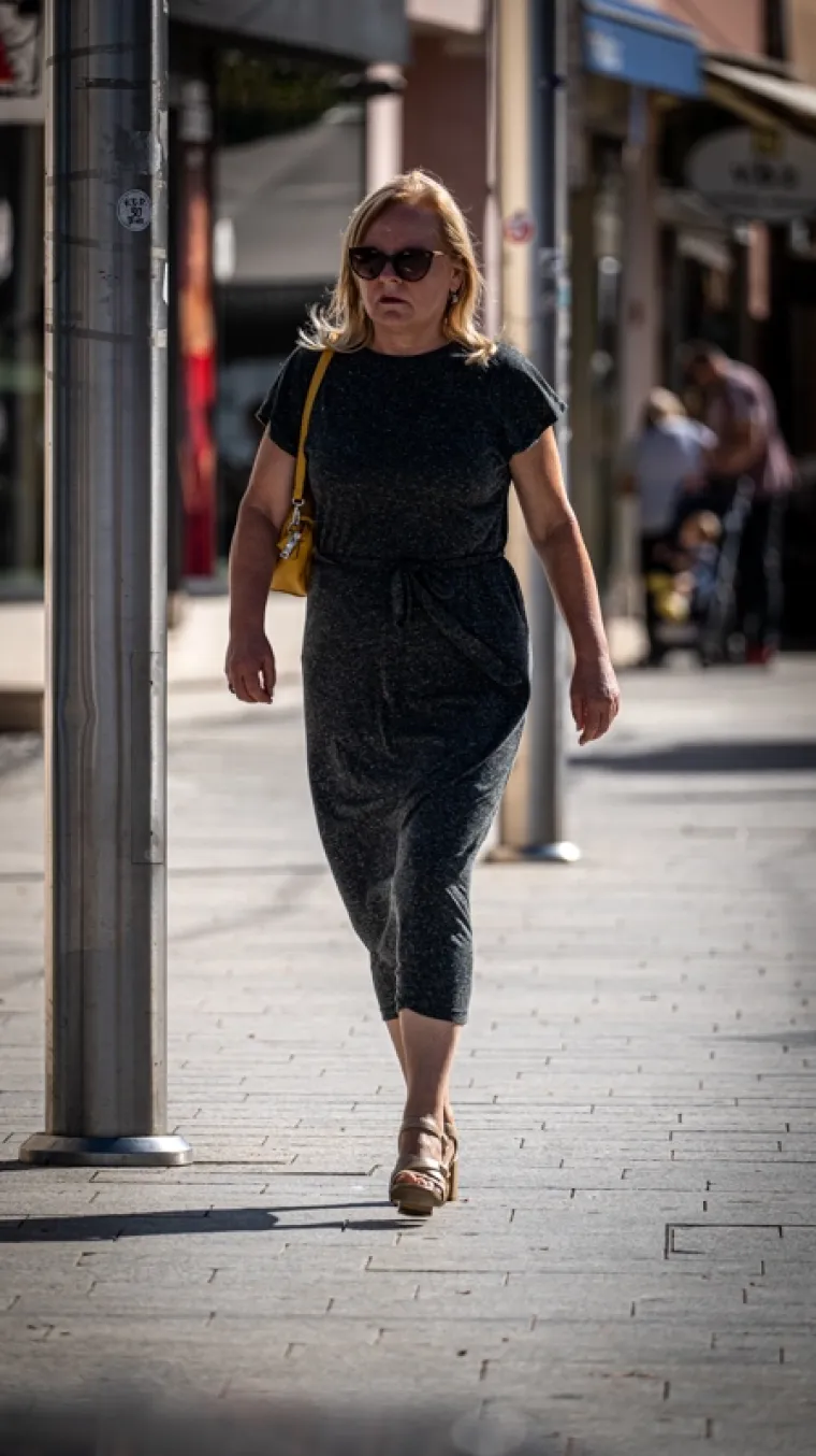 Nema tko se nije zagledao u gospođu s ko&scaron;uljom leopard uzorka: Čakovec ovih dana vrvi bojama