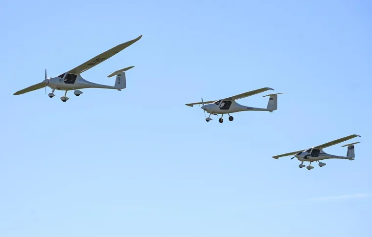 Akrobacije, Rafalei i ovacije: Pogledajte zračni spektakl u Lučkom koji je odu&scaron;evio posjetitelje