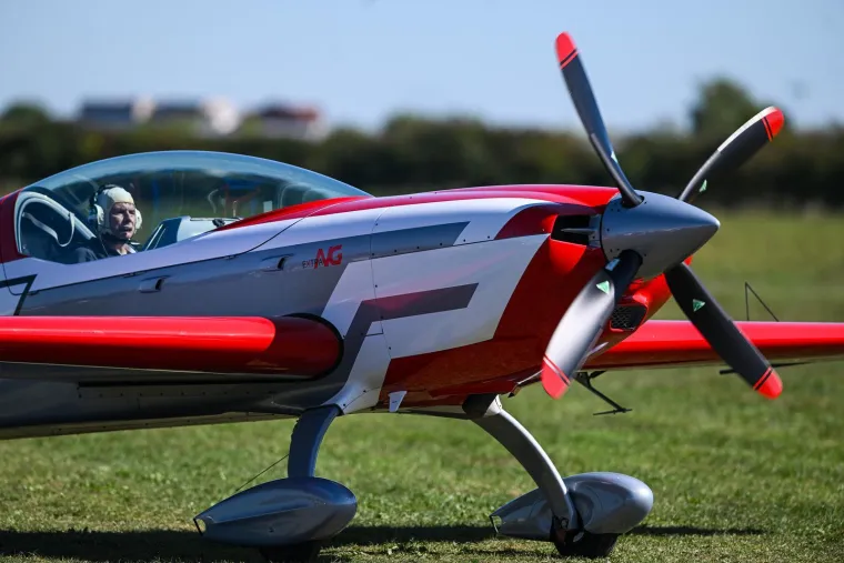 Akrobacije, Rafalei i ovacije: Pogledajte zračni spektakl u Lučkom koji je odu&scaron;evio posjetitelje