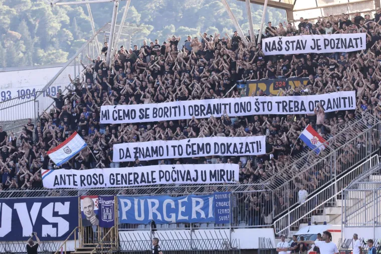 Boban snimljen s bivšim izbornikom hrvatske reprezentacije, evo u čijem društvu gleda derbi