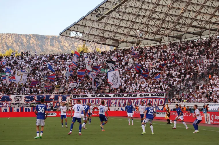 Iza spektakularne koreografije Torcide stoji podr&scaron;ka Palestini? Ovo će moćno odjeknuti svijetom