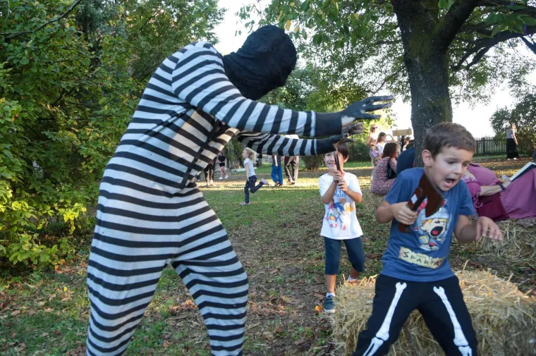 Jezivi svijet lanaca i bajki: Perunfest u znaku Krampusa donio mračnu bajku u Lomnicu