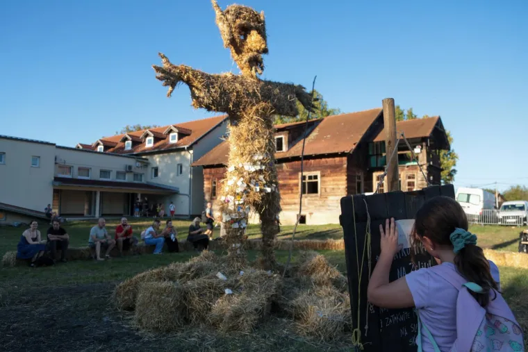 Jezivi svijet lanaca i bajki: Perunfest u znaku Krampusa donio mračnu bajku u Lomnicu