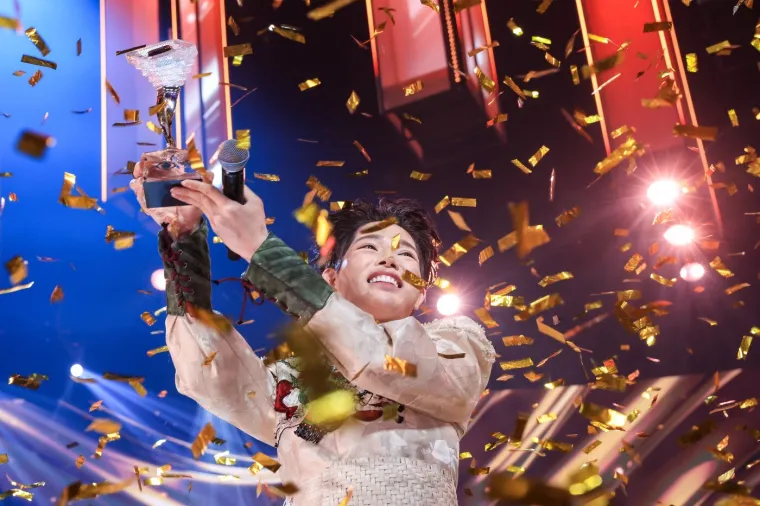 Putin zabranio perverzije na Interviziji, a odu&scaron;evit ćete se kad vidite kako izgleda srpski predstavnik