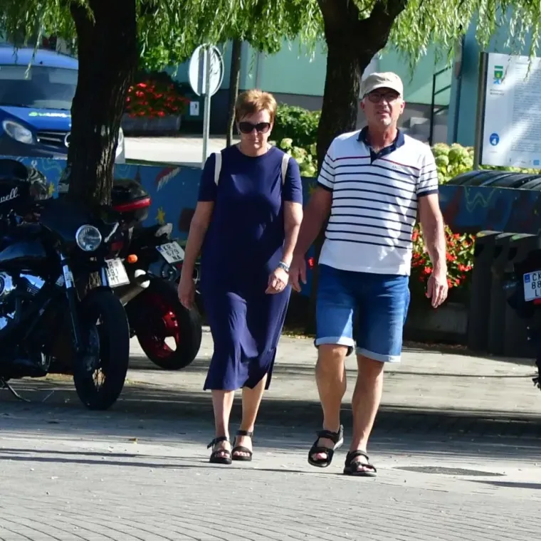 Golupčići uz Muru rastopili prolaznike romantičnim prizorom: Svi su gledali u njih