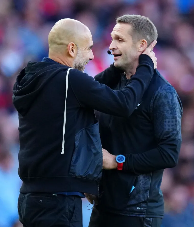 Još će se dugo pričati o onome što je Guardiola napravio: Pljuvanje, poljubac sucu, udaranje po glavi...