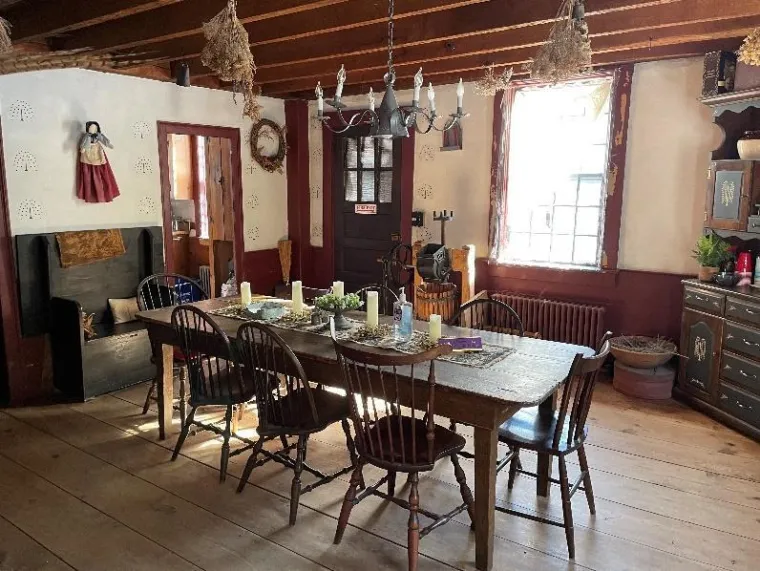 Djeluje idilično, ali je nažalost sve samo ne to: Ova kuća krije ono najjezivije što čovjek može zamisliti