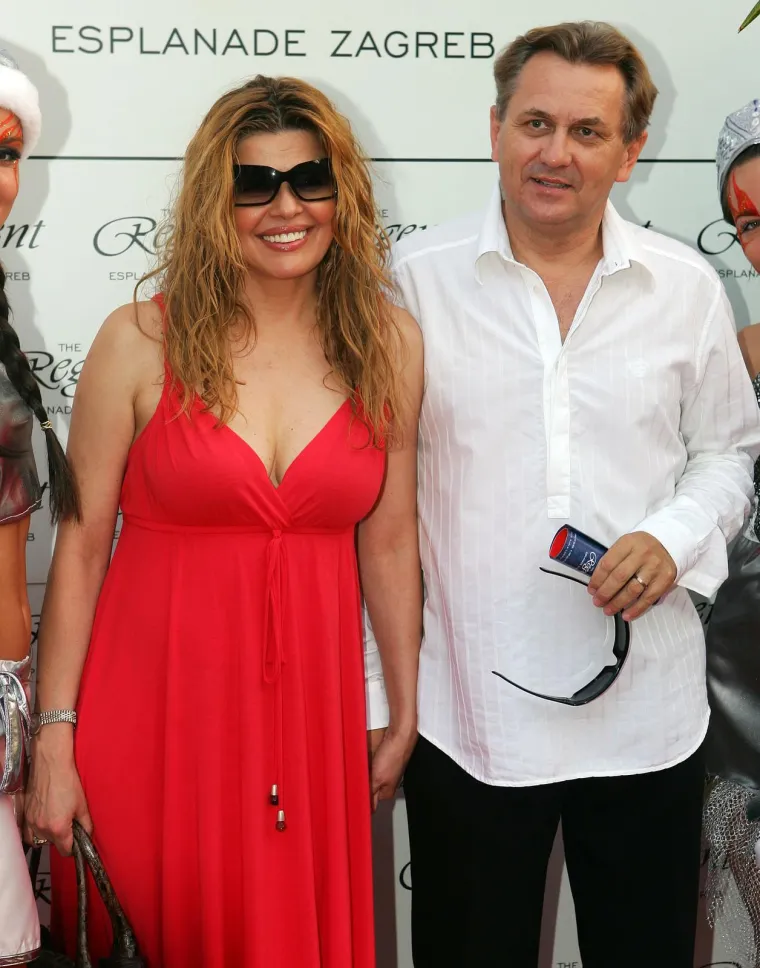 Razvela se dvaput, glumom osvojila publiku, a smrt sestre je shrvala: Ovako se mijenjala Mia Begović