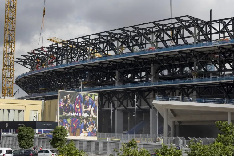Obnova od milijardu eura: Kada će se navijači konačno vratiti na kultni stadion?