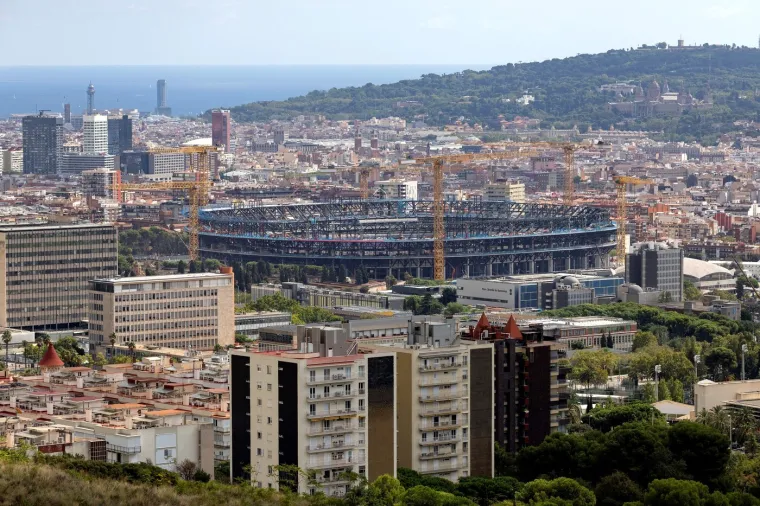Obnova od milijardu eura: Kada će se navijači konačno vratiti na kultni stadion?