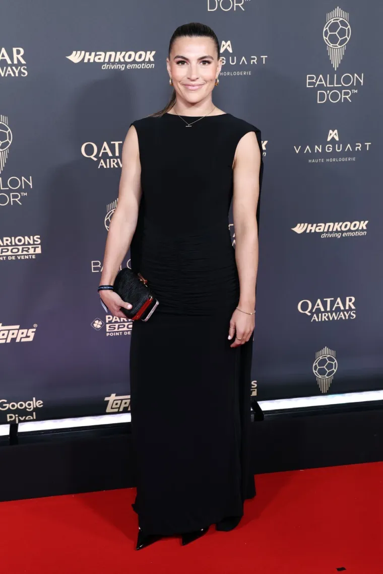 Stigla nogometna elita: Tko su ljepotice koje su ove godine prošetale crvenim tepihom?