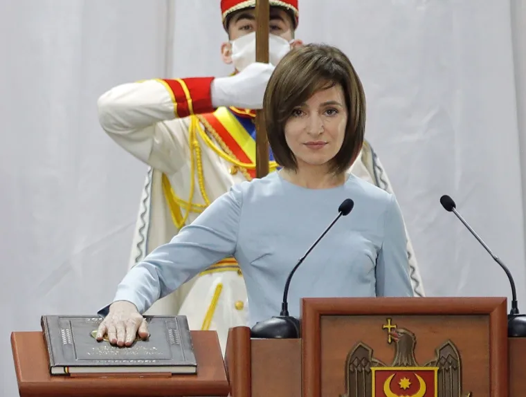 Prva žena na čelu Moldavije nikad se nije udavala jer je predana borbi, a vozi 'skromnu' Toyotu