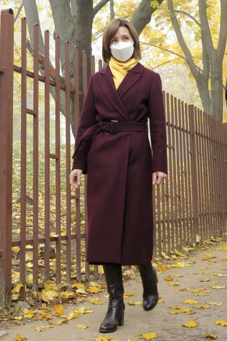 Prva žena na čelu Moldavije nikad se nije udavala jer je predana borbi, a vozi 'skromnu' Toyotu