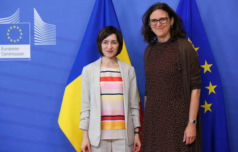 Prva žena na čelu Moldavije nikad se nije udavala jer je predana borbi, a vozi 'skromnu' Toyotu