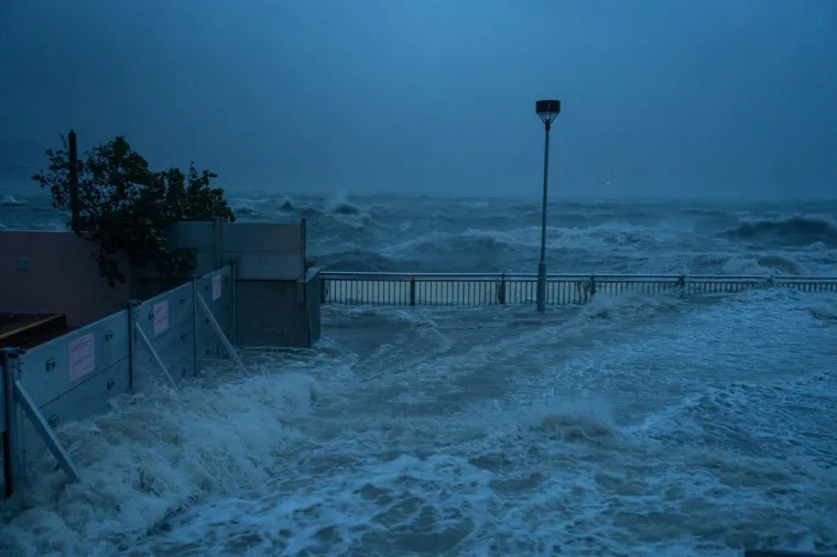 Supertajfun s vjetrovima od 200 na sat i bujičnim poplavama nosi sve pred sobom: Raste broj mrtvih