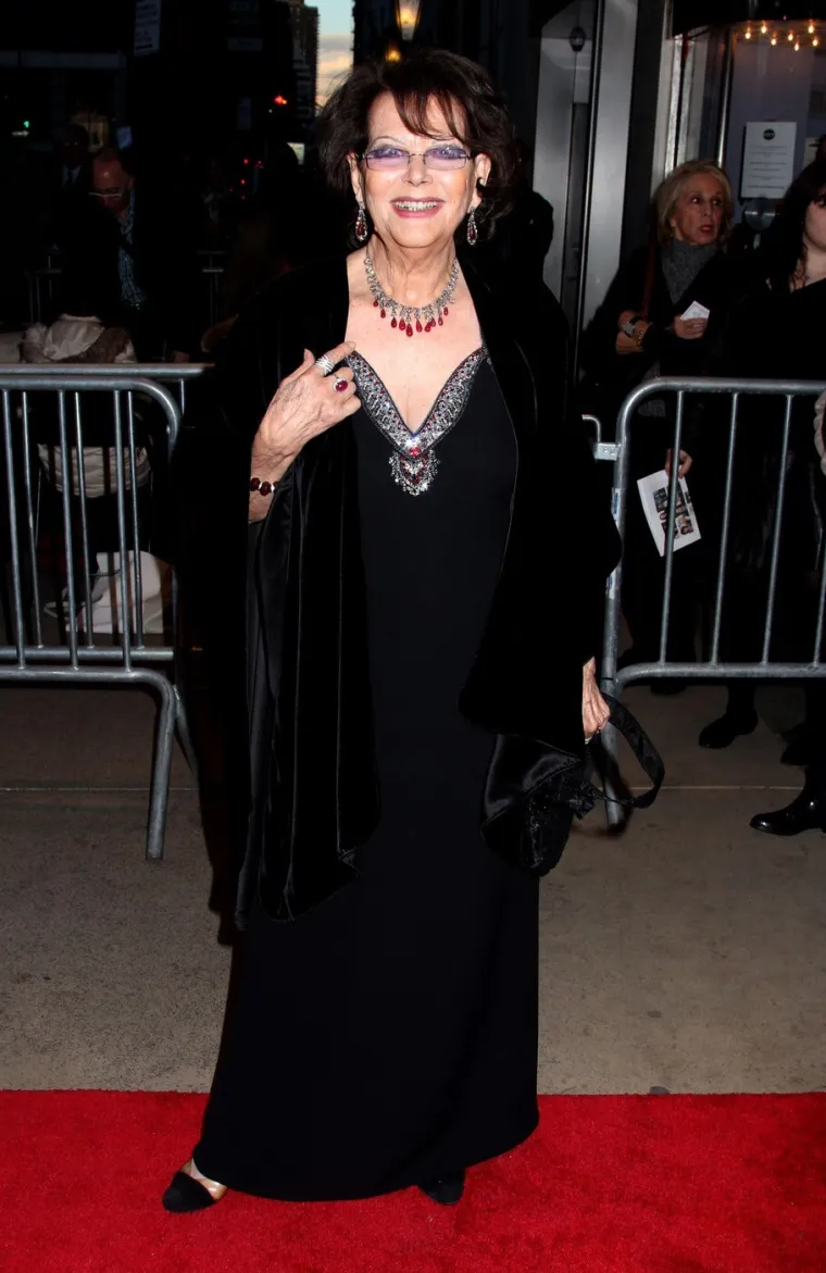 Oti&scaron;la je filmska legenda: Evo kako se Claudia Cardinale mijenjala kroz desetljeća