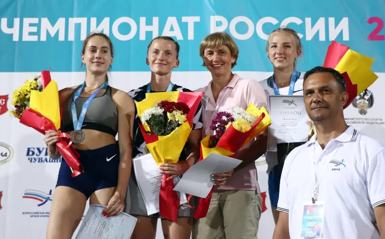 &Scaron;arapova i Kurnjikova imaju nasljednicu, svi su ludi za njom: 'Zapanjujuća je'