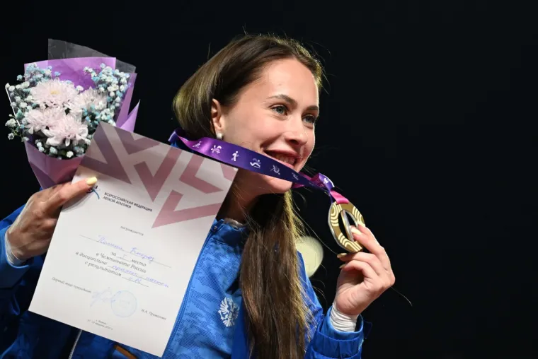 &Scaron;arapova i Kurnjikova imaju nasljednicu, svi su ludi za njom: 'Zapanjujuća je'