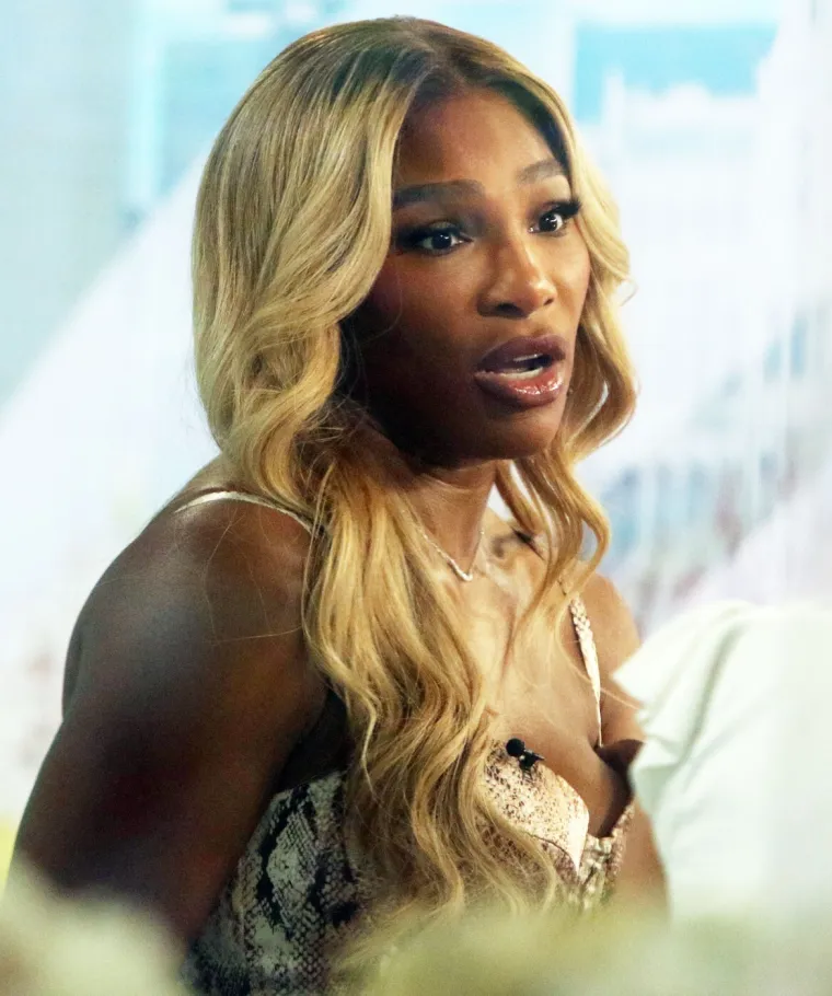 Nazivali su je gorilom pa kad je smr&scaron;avila pomoću Ozempica optužili da je posvijetlila kožu