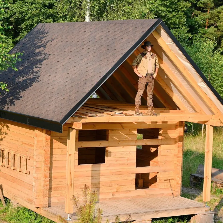 Sam samcat gradi kuću od nule, dosad je potro&scaron;io manje od 4 tisuće eura i stvorio ne&scaron;to predivno