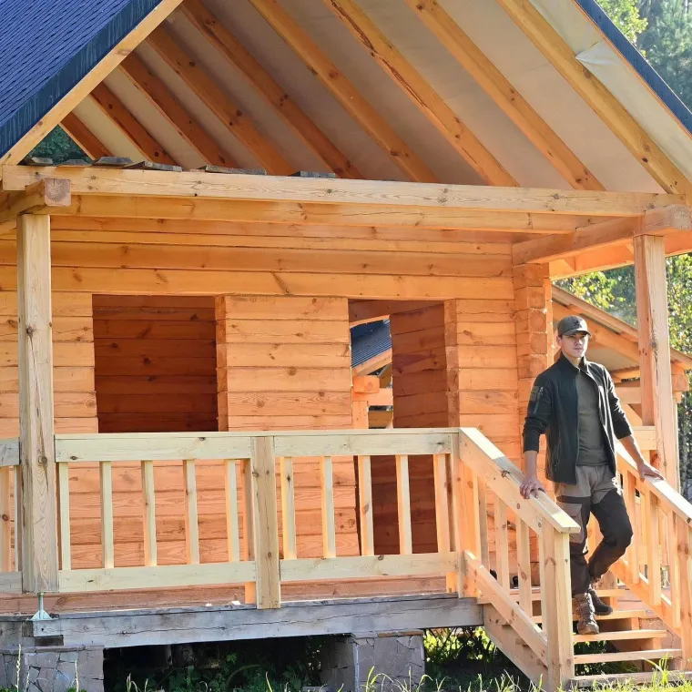 Sam samcat gradi kuću od nule, dosad je potro&scaron;io manje od 4 tisuće eura i stvorio ne&scaron;to predivno