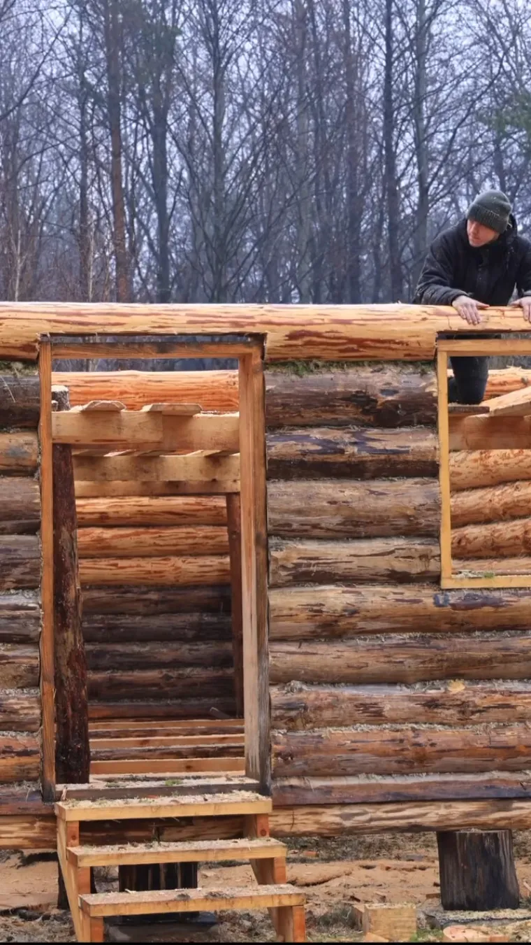 Sam samcat gradi kuću od nule, dosad je potro&scaron;io manje od 4 tisuće eura i stvorio ne&scaron;to predivno