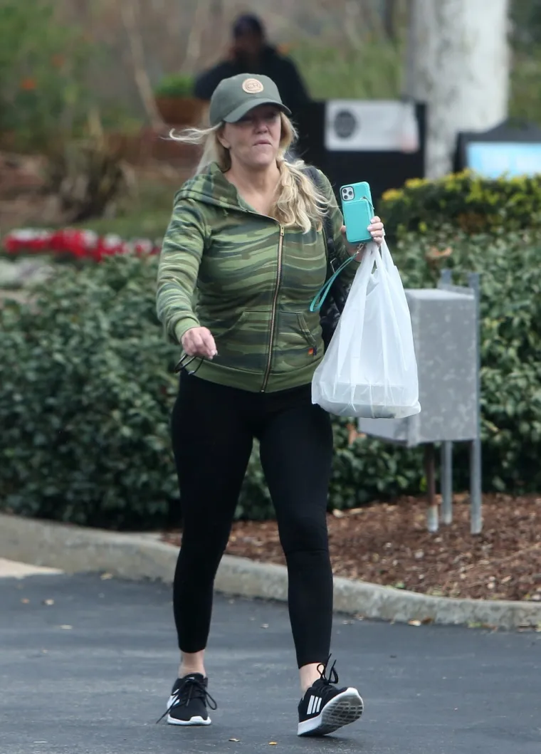 Dečku odgrizla nos, liječila se od alkohola i droge: Ovako danas izgleda seks simbol '90-ih