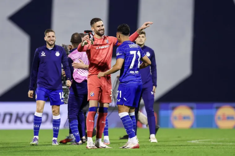 Luda noć u Zagrebu: Navijači slavili do ekstaze, Mišić potezom oduševio sve