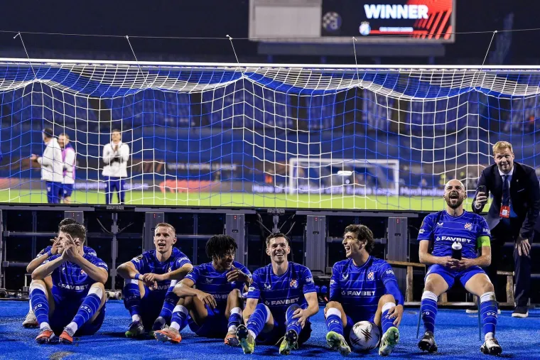 Luda noć u Zagrebu: Navijači slavili do ekstaze, Mišić potezom oduševio sve