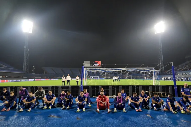 Luda noć u Zagrebu: Navijači slavili do ekstaze, Mišić potezom oduševio sve