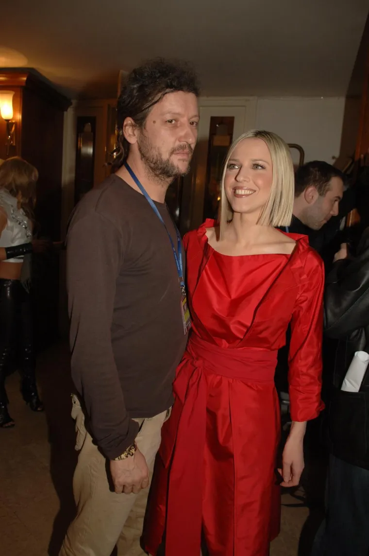 Kći biv&scaron;e Divasice majčina je kopija: Uspje&scaron;na je pjevačica, a evo čime se jo&scaron; bavi