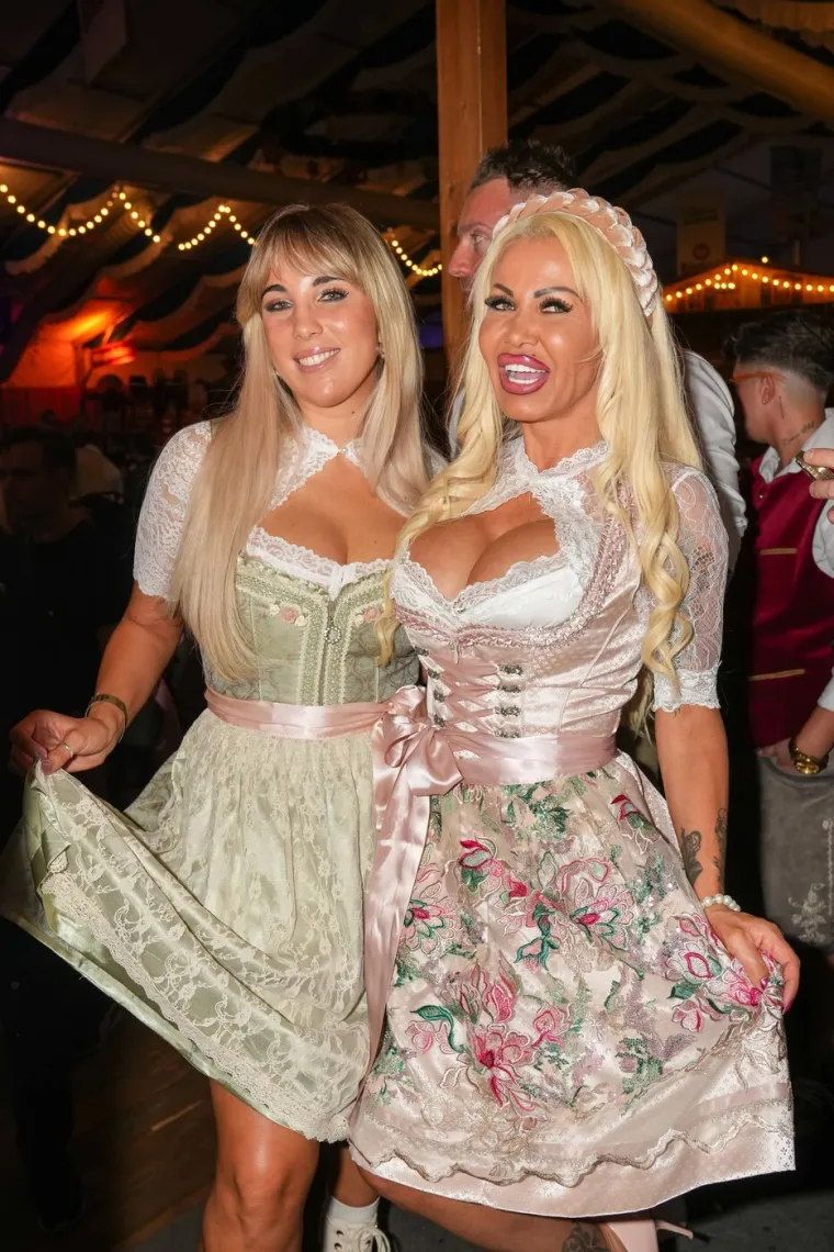 Krigle pune, prekrasne djevojke i dirndli: Pogledajte galeriju Oktoberfesta