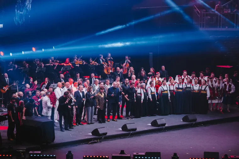 Kada domoljubi okupiraju Arenu: Uz Bulića i &Scaron;koru na pozornicu stiže veliko iznenađenje