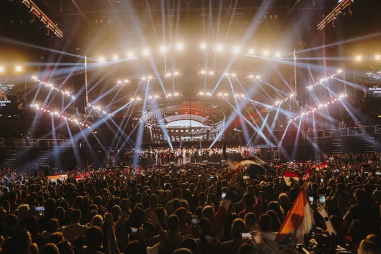 Kada domoljubi okupiraju Arenu: Uz Bulića i &Scaron;koru na pozornicu stiže veliko iznenađenje