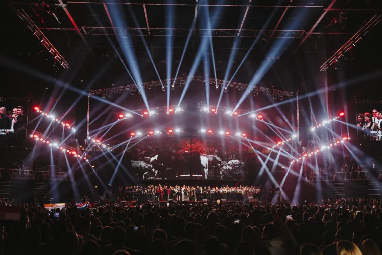 Kada domoljubi okupiraju Arenu: Uz Bulića i &Scaron;koru na pozornicu stiže veliko iznenađenje