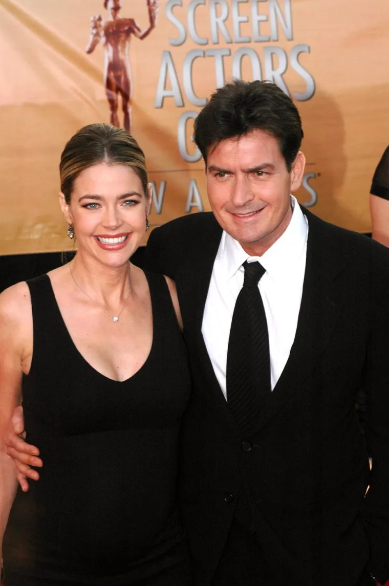 Od seksa s muškarcima preko cracka do HIV-a: Najkontroverznija izdanja Charlieja Sheena