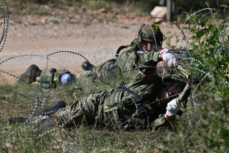 Brutalni prizori kraj Knina: Pauci i Gromovi odmjerili snage, koristili su i FPV dron