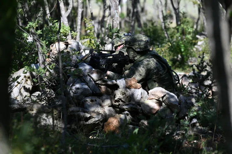 Brutalni prizori kraj Knina: Pauci i Gromovi odmjerili snage, koristili su i FPV dron