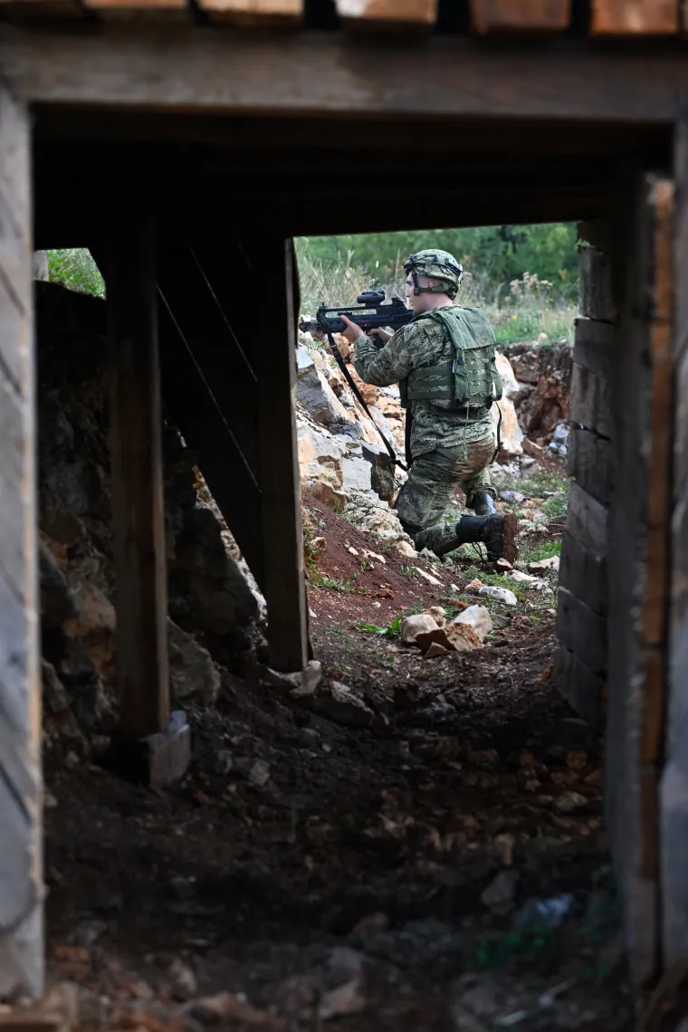 Brutalni prizori kraj Knina: Pauci i Gromovi odmjerili snage, koristili su i FPV dron