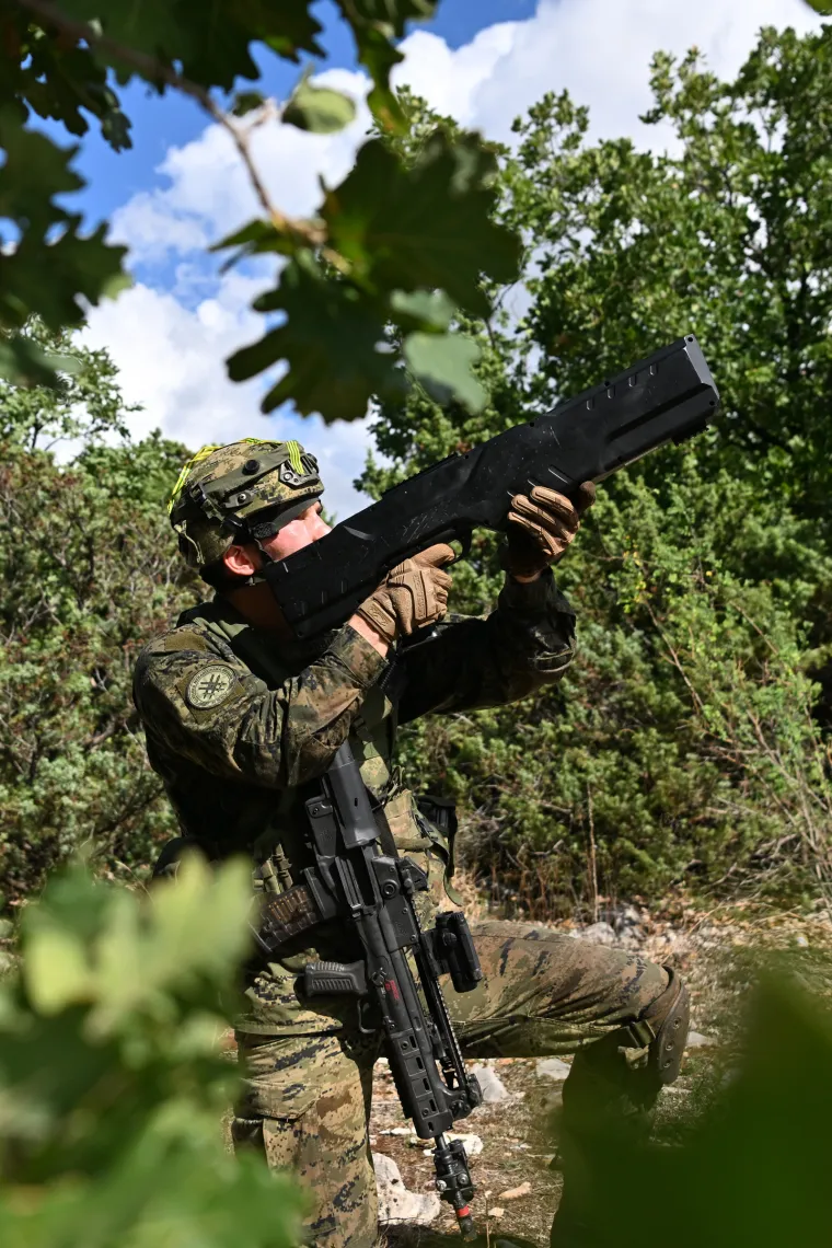 Brutalni prizori kraj Knina: Pauci i Gromovi odmjerili snage, koristili su i FPV dron