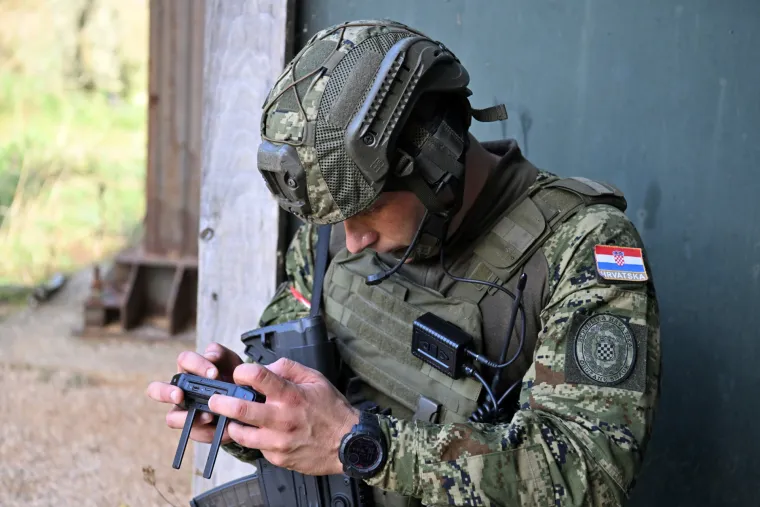 Brutalni prizori kraj Knina: Pauci i Gromovi odmjerili snage, koristili su i FPV dron